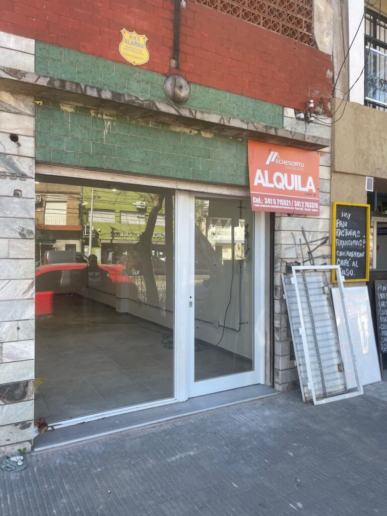 Local comercial en alquiler en Provincias Unidas 805, reciclado a nuevo