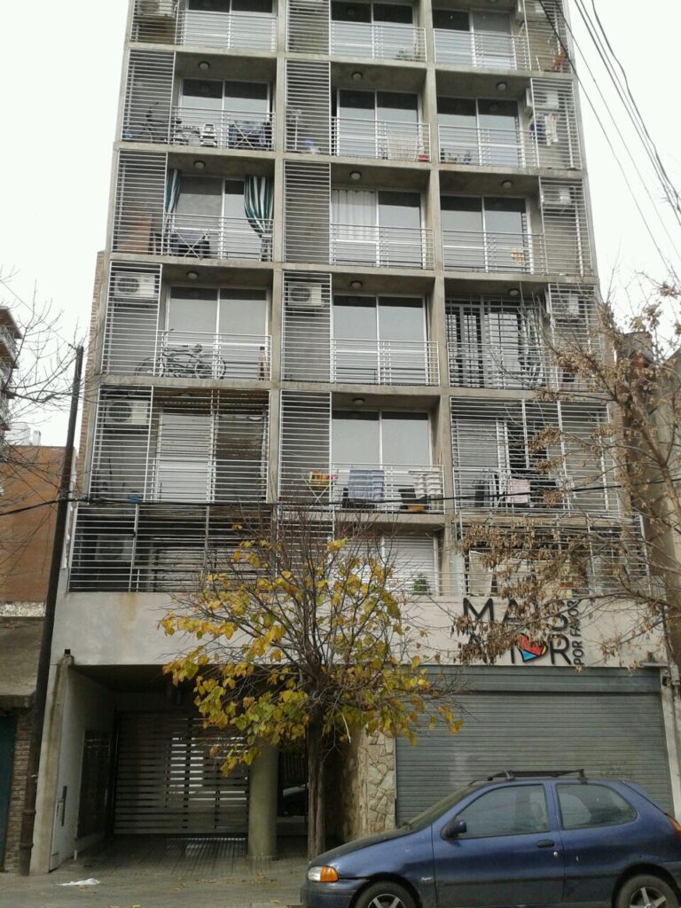 SAN NICOLAS 1229 PISO 9 DPTO 1