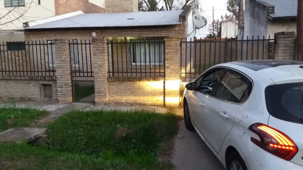 PASAJE FRANKLIN 8559- FISHERTON ( altura Juan Jose Paso al 8.000)