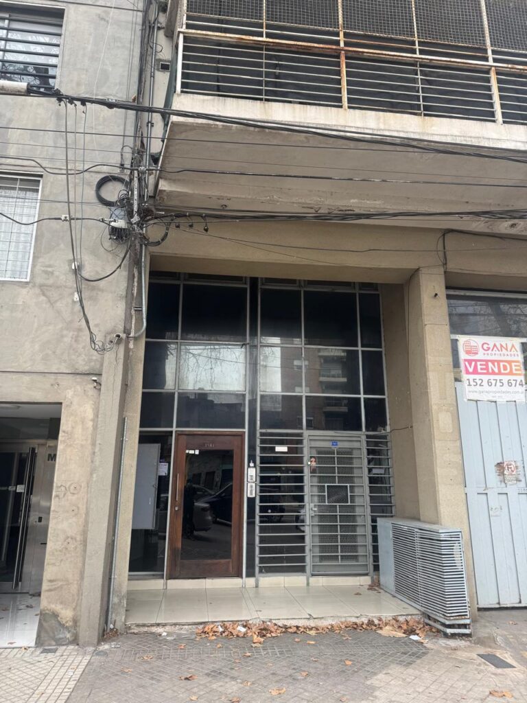 AVELLANEDA 1581 PISO 8 DPTO 1